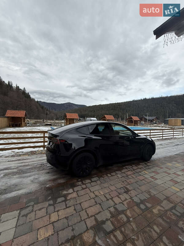Внедорожник / Кроссовер Tesla Model Y 2022 в Белой Церкви