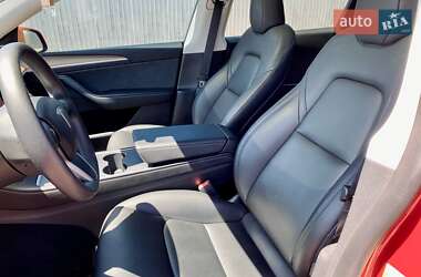 Внедорожник / Кроссовер Tesla Model Y 2022 в 
