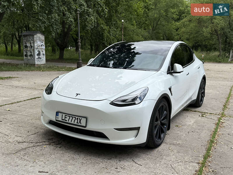 Внедорожник / Кроссовер Tesla Model Y 2020 в 