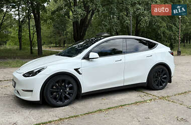Внедорожник / Кроссовер Tesla Model Y 2020 в 