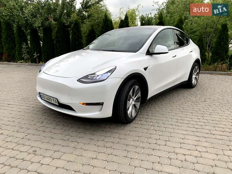 Внедорожник / Кроссовер Tesla Model Y 2021 в Ильинцах