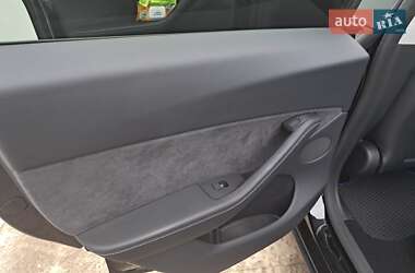 Внедорожник / Кроссовер Tesla Model Y 2024 в Ромнах
