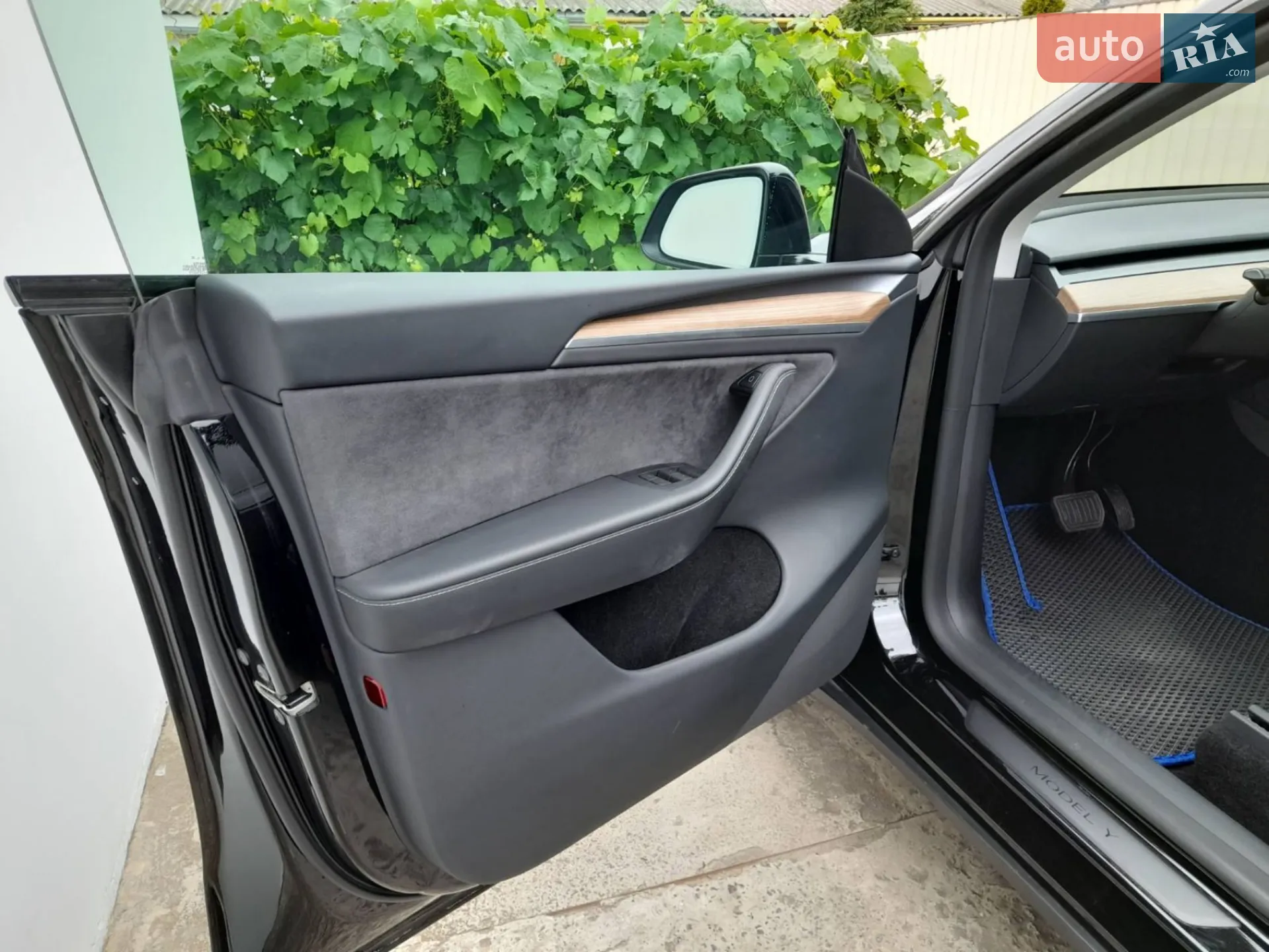 2024 Tesla Model Y - мініатюра 12