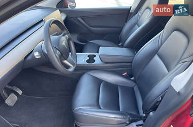 Внедорожник / Кроссовер Tesla Model Y 2021 в 