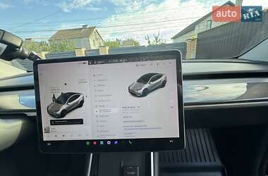 Внедорожник / Кроссовер Tesla Model Y 2020 в 