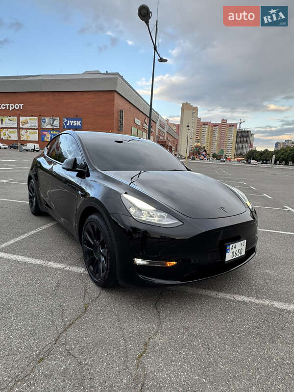 Внедорожник / Кроссовер Tesla Model Y 2022 в Броварах