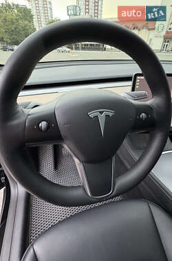 Внедорожник / Кроссовер Tesla Model Y 2022 в 