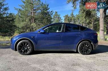 Внедорожник / Кроссовер Tesla Model Y 2023 в 