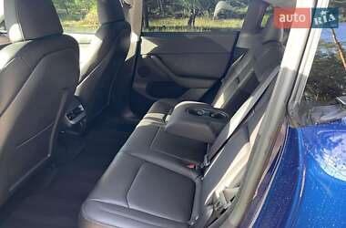 Внедорожник / Кроссовер Tesla Model Y 2023 в 