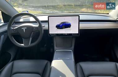Внедорожник / Кроссовер Tesla Model Y 2023 в 