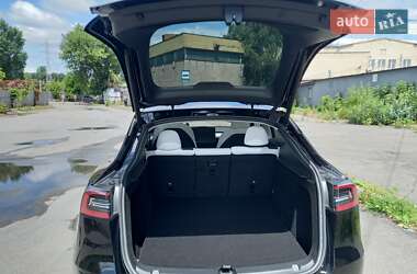 Внедорожник / Кроссовер Tesla Model Y 2022 в 