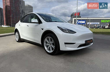 Внедорожник / Кроссовер Tesla Model Y 2023 в Киеве