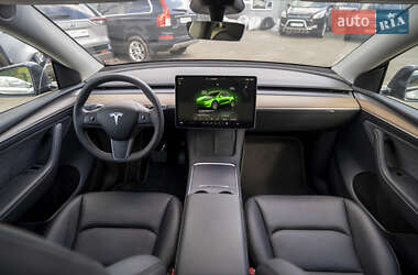 Внедорожник / Кроссовер Tesla Model Y 2023 в 