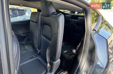 Внедорожник / Кроссовер Tesla Model Y 2022 в 