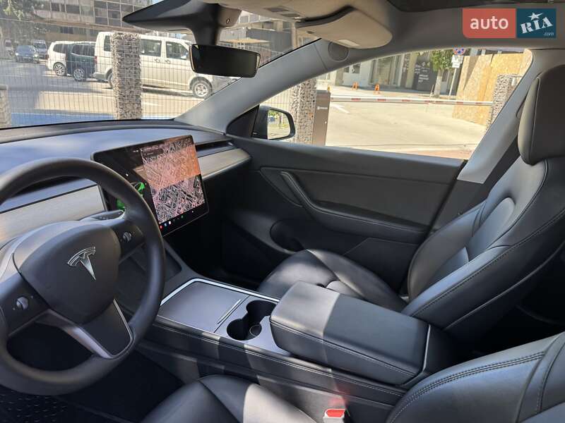 Позашляховик / Кросовер Tesla Model Y 2022 в Івано-Франківську