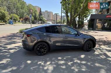Внедорожник / Кроссовер Tesla Model Y 2022 в 