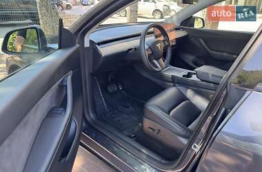 Внедорожник / Кроссовер Tesla Model Y 2022 в 