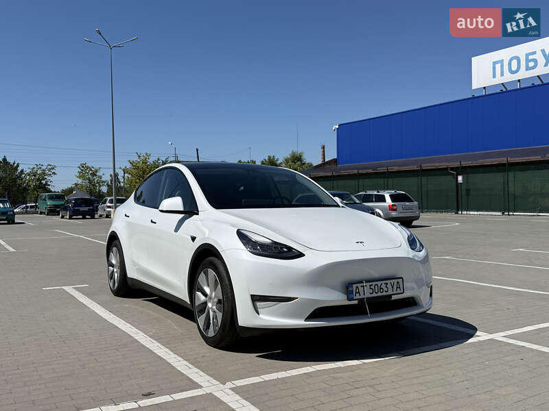 Внедорожник / Кроссовер Tesla Model Y 2021 в Долине