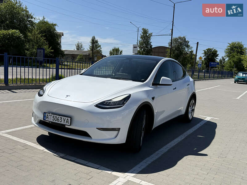 Внедорожник / Кроссовер Tesla Model Y 2021 в Долине