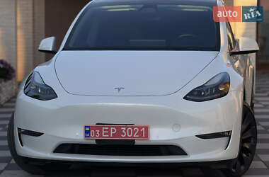 Внедорожник / Кроссовер Tesla Model Y 2022 в 