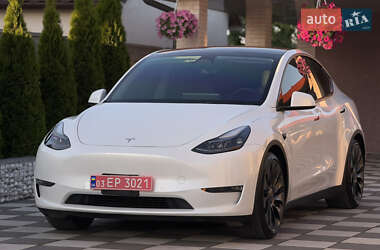 Tesla Model Y 2022