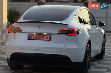 Внедорожник / Кроссовер Tesla Model Y 2022 в 