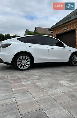 Tesla Model Y 2022 Tesla Model Y 2022