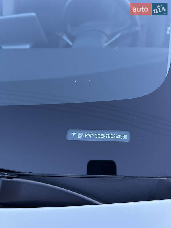 Позашляховик / Кросовер Tesla Model Y 2022 в Києві