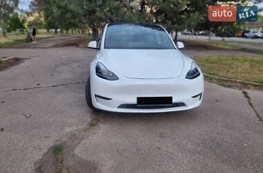Внедорожник / Кроссовер Tesla Model Y 2023 в Днепре