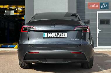 Внедорожник / Кроссовер Tesla Model Y 2024 в 