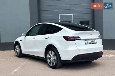 Внедорожник / Кроссовер Tesla Model Y 2023 в 