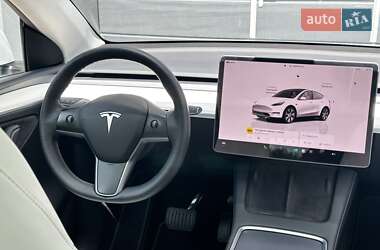 Внедорожник / Кроссовер Tesla Model Y 2023 в 