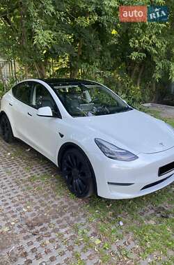 Позашляховик / Кросовер Tesla Model Y 2020 в Києві