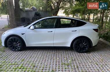 Позашляховик / Кросовер Tesla Model Y 2020 в 