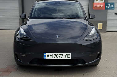 Внедорожник / Кроссовер Tesla Model Y 2023 в 
