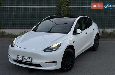 Внедорожник / Кроссовер Tesla Model Y 2023 в 