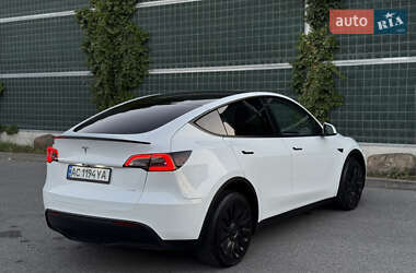 Внедорожник / Кроссовер Tesla Model Y 2023 в 