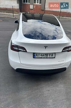 Внедорожник / Кроссовер Tesla Model Y 2021 в 
