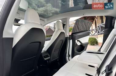 Внедорожник / Кроссовер Tesla Model Y 2021 в 