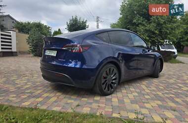 Внедорожник / Кроссовер Tesla Model Y 2022 в 