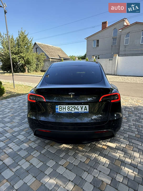 Внедорожник / Кроссовер Tesla Model Y 2024 в Одессе