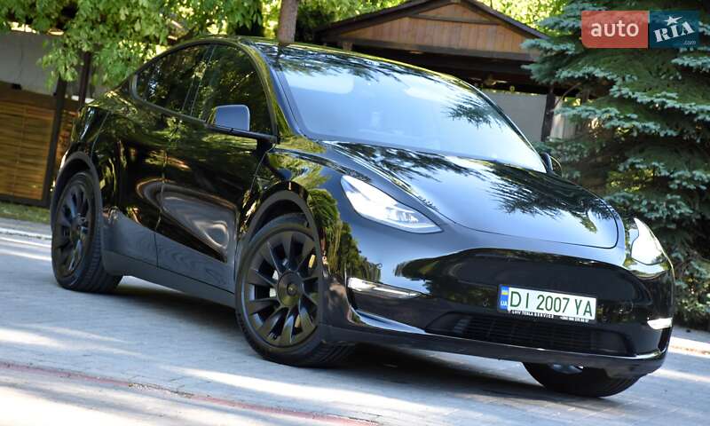 Внедорожник / Кроссовер Tesla Model Y 2021 в Дрогобыче