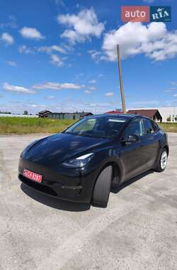 Tesla Model Y 2023 Tesla Model Y 2023