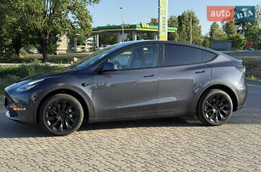 Позашляховик / Кросовер Tesla Model Y 2022 в 