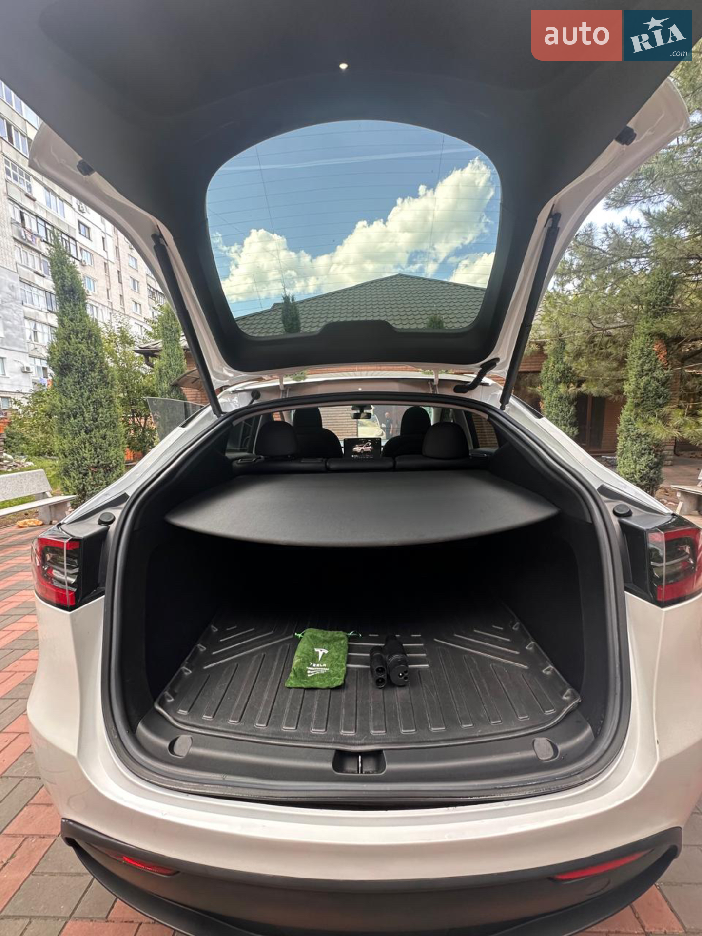 2023 Tesla Model Y - мініатюра 12