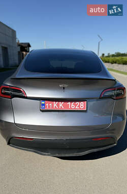 Внедорожник / Кроссовер Tesla Model Y 2024 в 