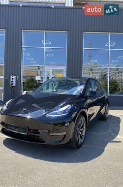 Tesla Model Y 2024 Tesla Model Y 2024