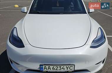 Tesla Model Y 2020