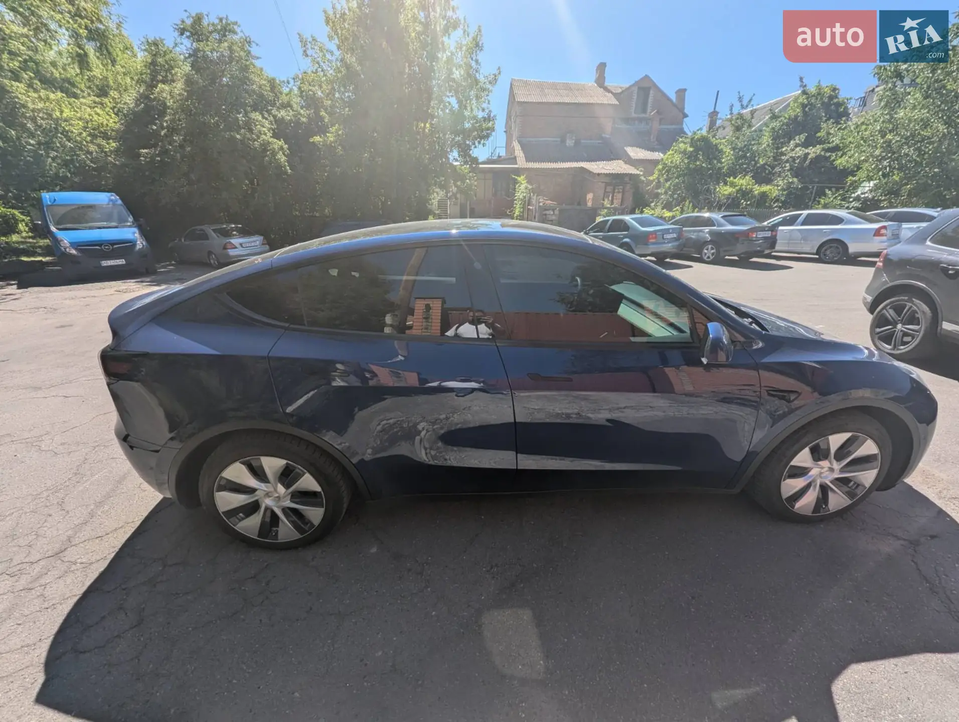 2021 Tesla Model Y - мініатюра 8