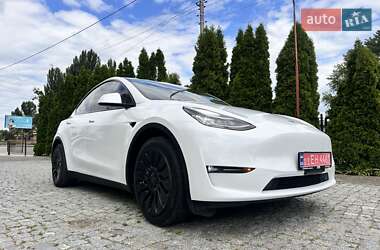 Внедорожник / Кроссовер Tesla Model Y 2021 в 